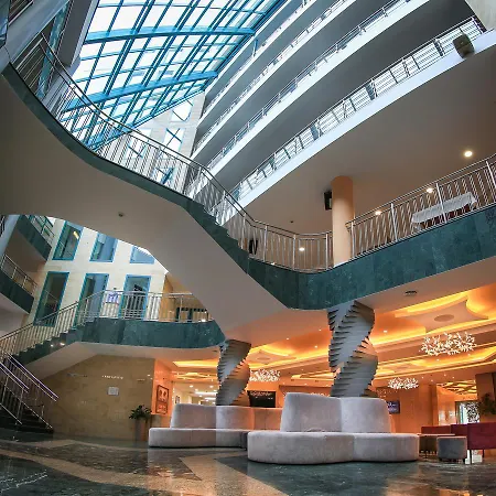 Ξενοδοχείο Marina Grand