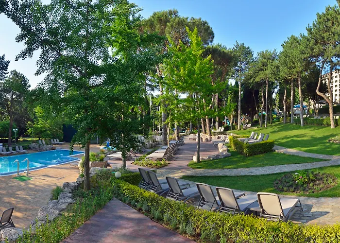 ホテル Marina Grand ゴールデンサンド