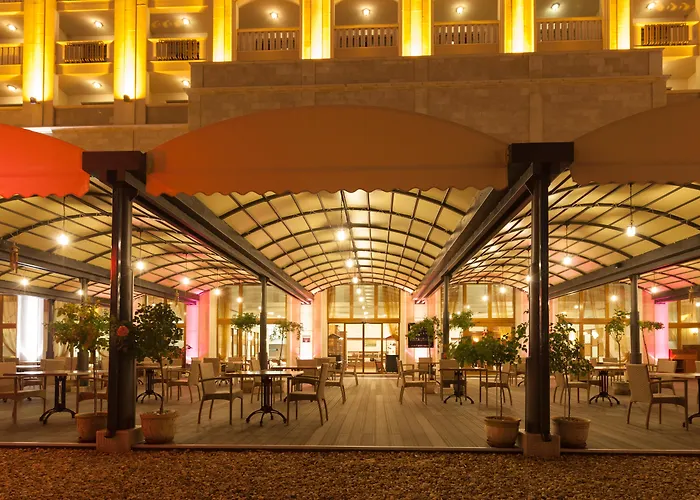 ホテル Marina Grand 4*