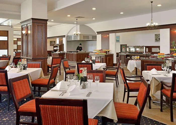 ホテル Marina Grand ゴールデンサンド