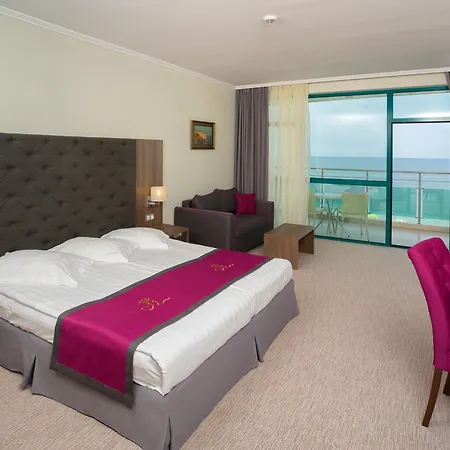 Marina Grand Hotel