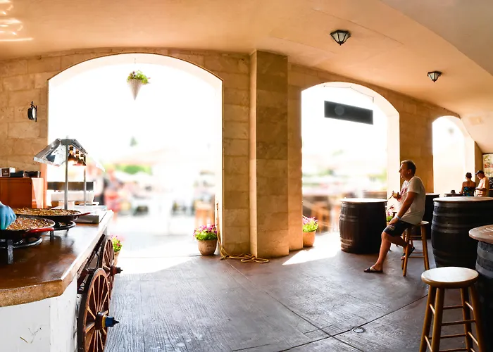 Hotel Marina Grand Golden Sands